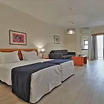 Petra Apartmanhotel 4*