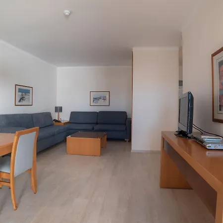 Aparthotel Petra