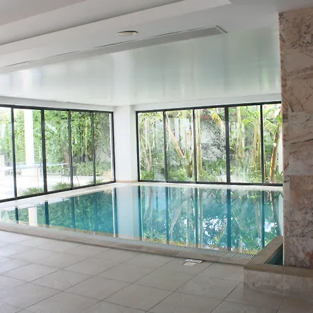 Petra Apart Otel 4*