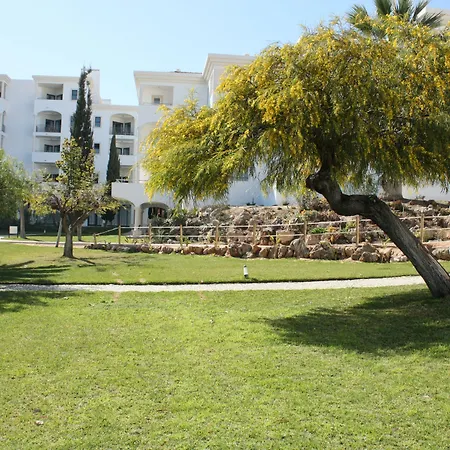 Petra Aparthotel