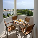 Petra Apartahotel 4*