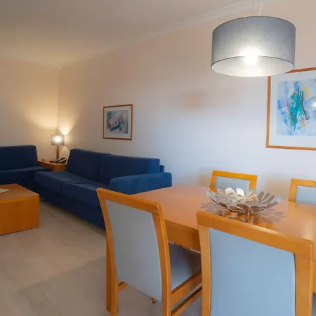 维拉佩特拉公寓式酒店