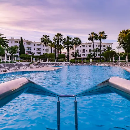 维拉佩特拉公寓式酒店 4*