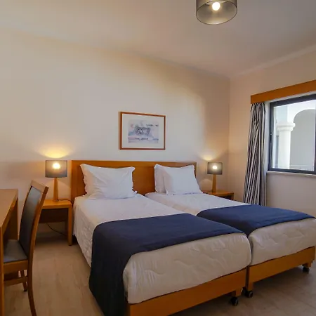 Petra Aparthotel 4*